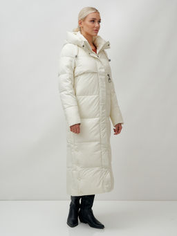 Пальто утепленное стеганное зимнее с капюшоном женское бежевого цвета 9611B - Mtforce фото 3