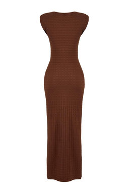 TRENDYOLMILLA Haki Dokulu Kumas Fitted/Vucuda Oturan Ay Kol Esnek Orme Midi Kalem Elbise TWOSS24EL00103  фото 33