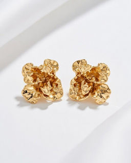 Стильные серьги