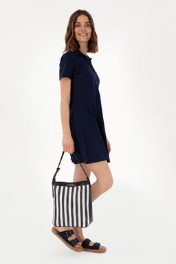 Kad_n Lacivert _anta Sepette S_rpriz _ndirim