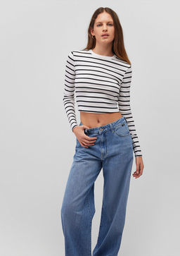 Uzun Kollu Siyah Crop Basic Tisort