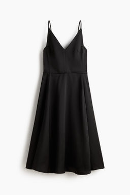 Vestido de tirantes con escote en V