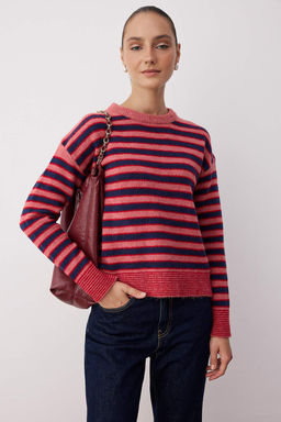 K?rm?z? C?kart?labilir Yaka Dantel Garnili Renk Bloklu Triko Kazak TWOAW26KZ00139 - Trendyolmilla фото 2