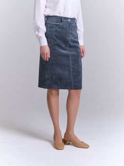 Вельветовая юбка прямого кроя