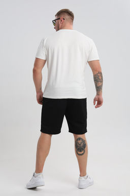 16 Шорты мужские