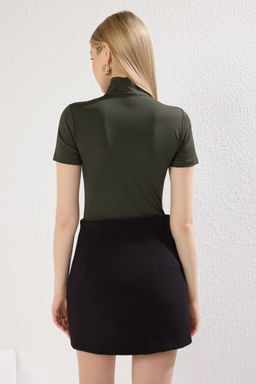 TRENDYOLMILLA Haki Fermuarl? Dik Yaka K?sa Kollu Esnek Alttan C?tc?tl? Orme Body TWOAW21BD0009  фото 4