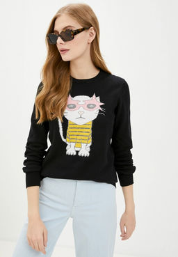 Джемпер с рисунком на полочке