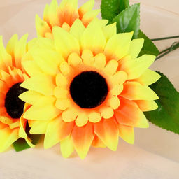 Цена за 10 шт. Цветы искусственные «Подсолнухи крупные», три бутона, 13×57 см, жёлтые