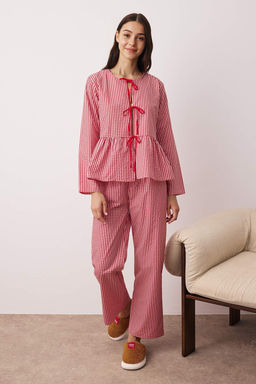K?rm?z? Ekoseli Baglama Detayl? Dokuma Pijama Tak?m? THMAW26PT00026
