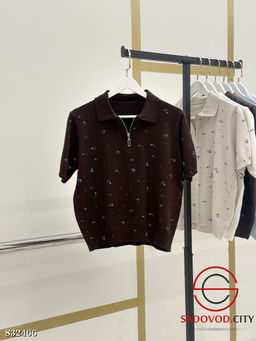 Футболка поло на полузамке