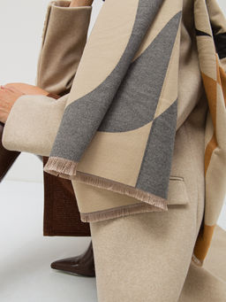 В составе шерсть и кашемир! теплый двусторонний палантин - Tantino фото 6