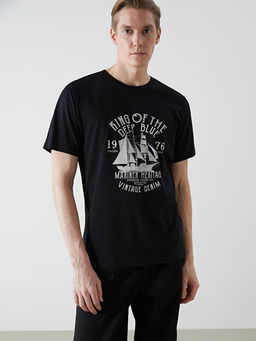 Bisiklet Yaka K?sa Kollu Bask?l? Penye Erkek Ti??rt