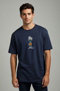 TRENDYOL MAN Mavi Oversize/Genis Kesim Nak?s Detayl? %100 Pamuk T-Shirt TMNSS25TS00199