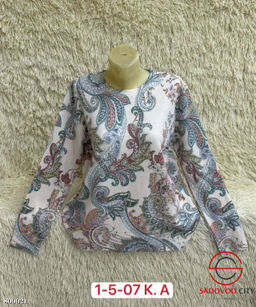 Свитер женский с принтом - Bruno фото 4