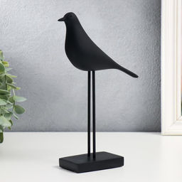 Фигурка полистоун «Птица: длинные лапки», чёрная, 23×17 см