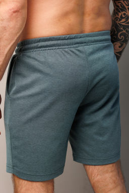 Шорты - 60% хлопок; - 40% полиэстер.