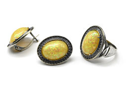 Кольцо Серьги с опалом искусственным, цв.лайм размер 20