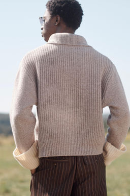 LIMITED EDITION WOOL BUTTONED COLLAR SWEATER - Zara фото 3