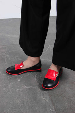 Лоферы туфли 118.Viсtoriabl.Черный-красный