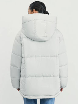 Куртка стеганая с капюшоном / Zarina