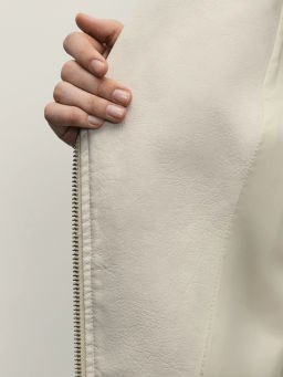 Куртка-косуха из искусственной кожи / Zarina  фото 9