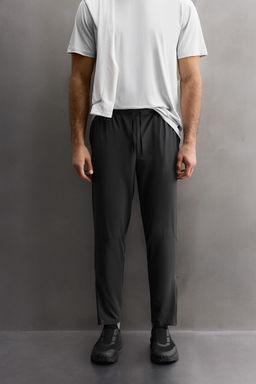 COLOUR BLOCK TECHNICAL TROUSERS - Zara фото 2