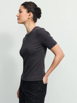 Базовая футболка в рубчик / Zarina  фото 4