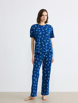 Bisiklet Yaka Kiraz Bask?l? Kad?n Pijama Tak?m?