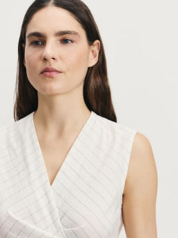 Блуза на запах из вискозы и льна / Zarina  фото 6