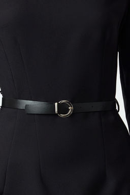 Trendyolmilla Siyah Kemerli Vucuda Oturan Mini Dokuma Elbise TWOAW25EL00365