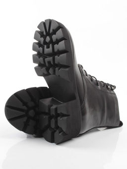 01-BE22B-3A BLACK Ботинки демисезонные женские (натуральная кожа, байка)