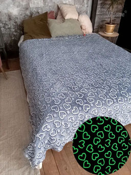 Плед плюшевый Светящийся 180x200 Сердечки - My bed фото 2