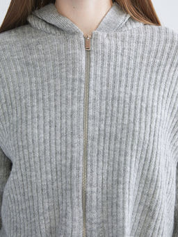 Kap??onlu Crop Kad?n Triko H?rka