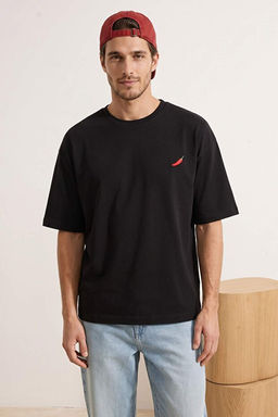 Siyah Biber Nak__l_ Oversize/Rahat Kesim %100 Pamuk T-Shirt TMNSS22TS0318