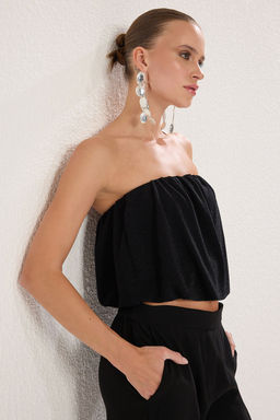Trendyolmilla Siyah Straplez Balon Form Simli Orme S?k Bluz TPRSS25BZ00042