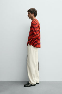 CONTRAST STRIPED T-SHIRT