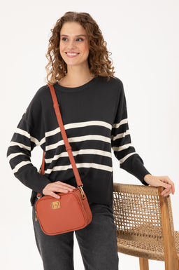 Женская сумка через плечо с плиткой Неожиданная скидка в корзине