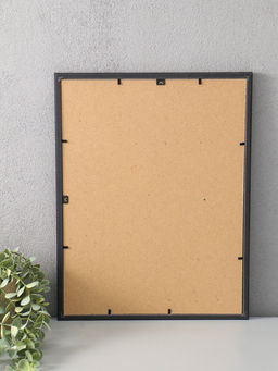 Фоторамка для фото 30×40 см Oframe, пластик, чёрный, (пластиковый экран)