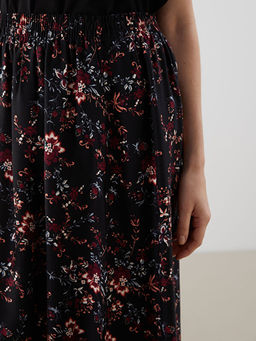 Beli Lastikli Desenli Kad?n Etek