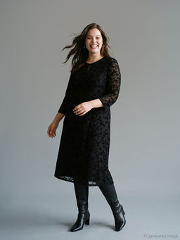 Bisiklet Yaka ?i?ekli Elbise