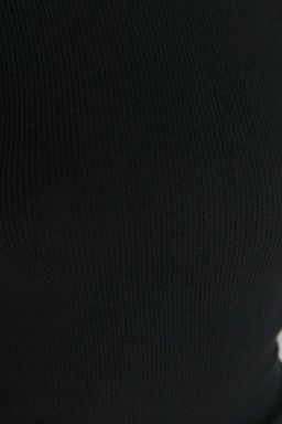 TRENDYOLMILLA Siyah Vucuda Oturan Mini Dik Yaka Fitilli Esnek Orme Kalem Elbise TWOAW21EL2244 фото 4
