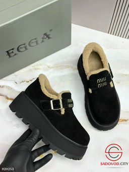 Ботинки женские для зимнего сезона