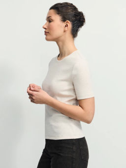 Базовая футболка SLIM FIT / Zarina