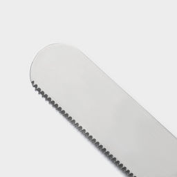 Нож для бисквита мелкие зубцы KONFINETTA, длина лезвия 30 см, деревянная ручка