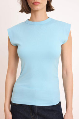 Ac?k Mavi Viskoz/Yumusak Kumas Fitted/Vucuda Oturan Ay Kol Esnek Orme Bluz TWOSS23BZ00992