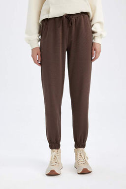 Длинные спортивные штаны для джоггеров стандартного кроя с карманами - Defacto фото 4