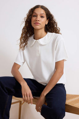 Ekru Regular/Normal Kal?p Polo Yaka Dantel Detayl? Pamuk Ribana Orme Bluz TWOSS26BZ00202