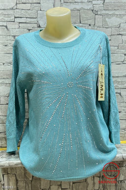 Свитер женский со стразами - Bruno фото 3