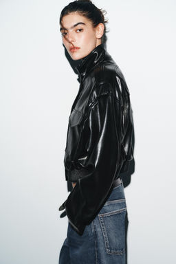 CAZADORA EFECTO PIEL TRABILLAS / Negro - Zara фото 4