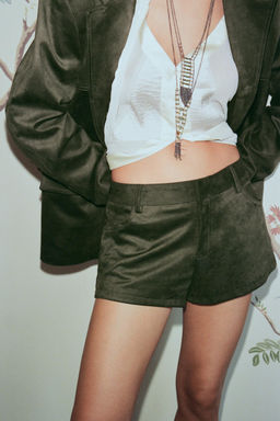 SUEDE EFFECT MINI SHORTS - Zara фото 3